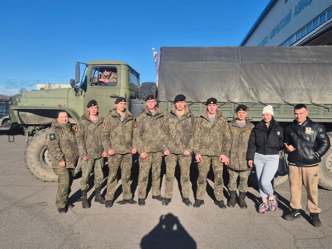 Камчатка регулярно поддерживает бойцов в зоне СВО Камчатка регулярно поддерживает бойцов в зоне СВО