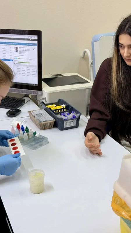 Школьники Камчатки понаблюдали за работой медиков краевой станции переливания крови Школьники Камчатки понаблюдали за работой медиков краевой станции переливания крови