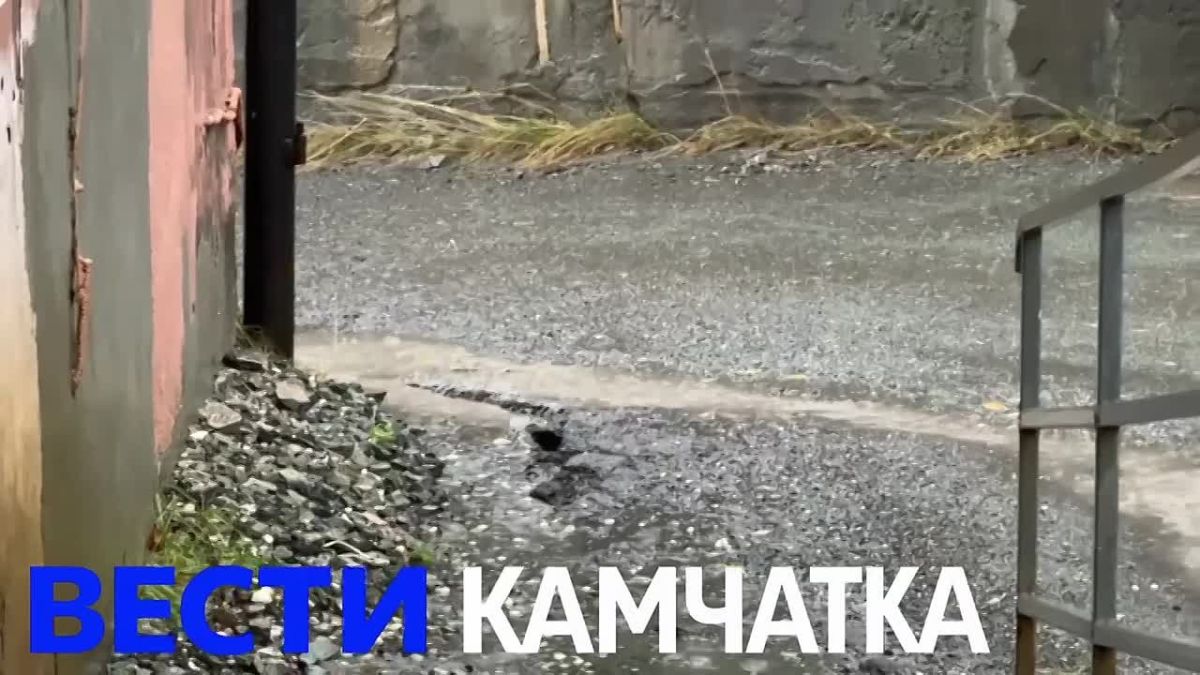 Один циклон уходит, другой уже на подходе