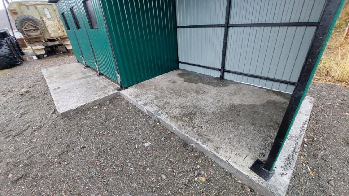 В Палане установили 16 закрытых площадок для сбора мусора В Палане установили 16 закрытых площадок для сбора мусора
