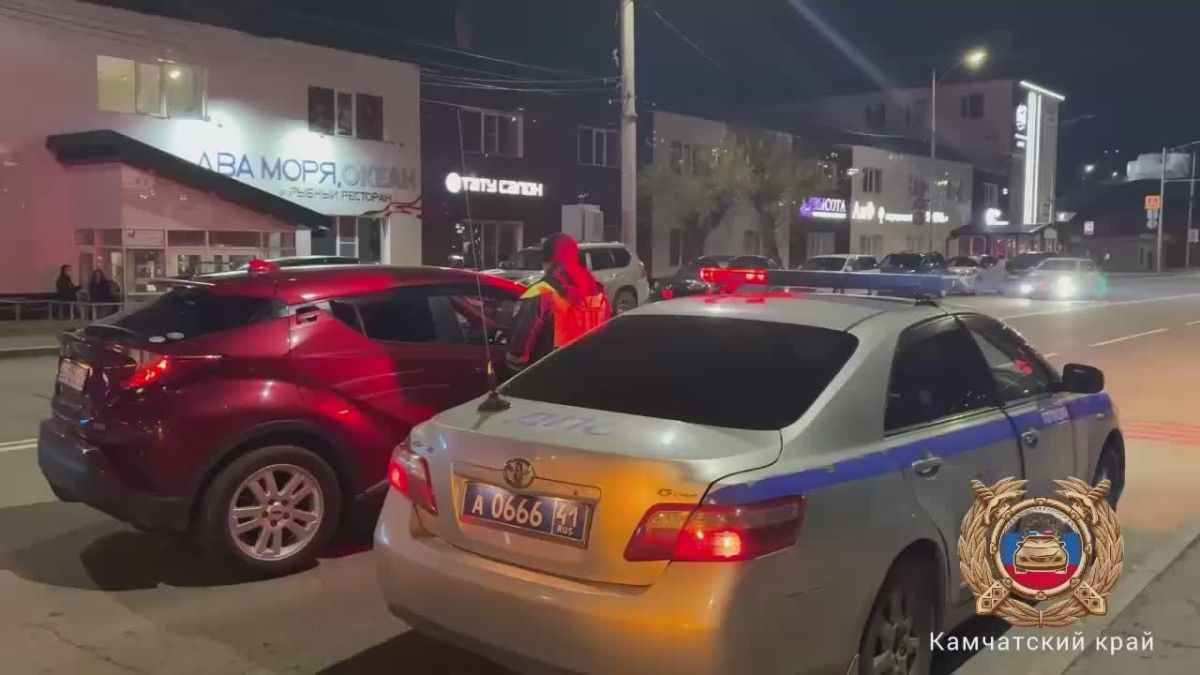Госавтоинспекция Камчатки подвела итоги недели: более 800 нарушений