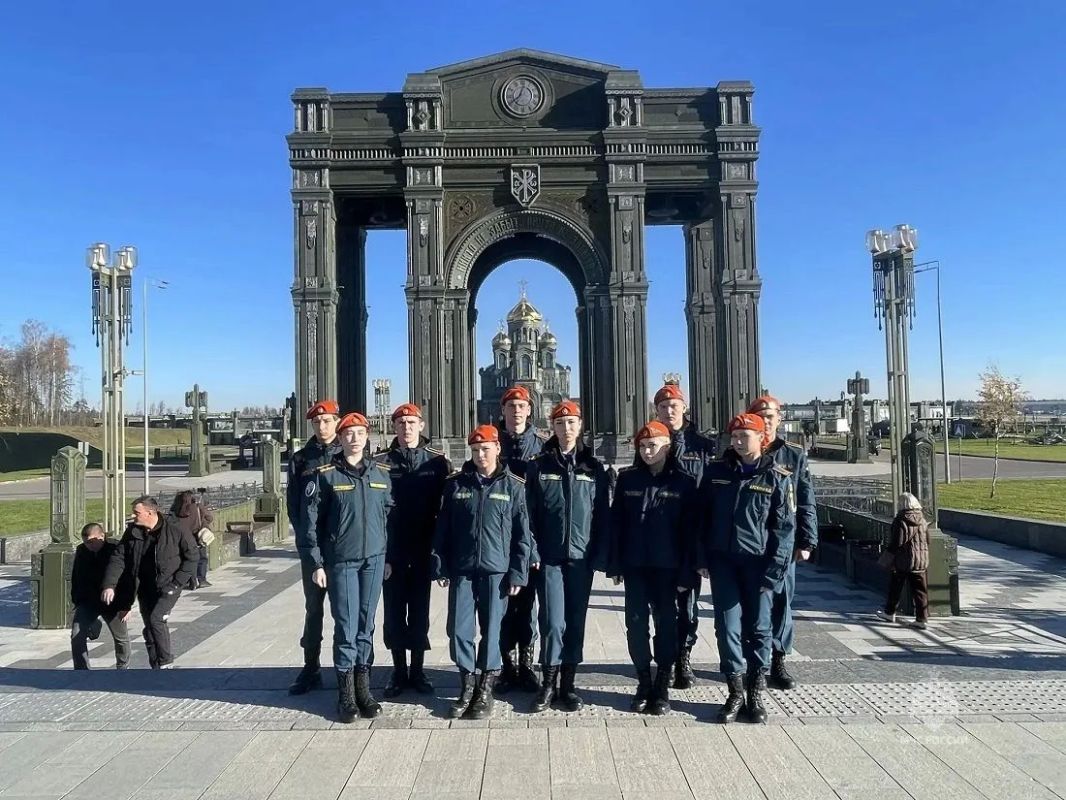 Камчатские кадеты МЧС России покорили Москву: в «копилке» ребят первые места Камчатские кадеты МЧС России покорили Москву: в «копилке» ребят первые места