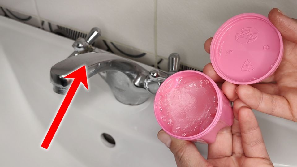 Как вазелин может преобразить ваш смеситель: удивительный трюк для дома