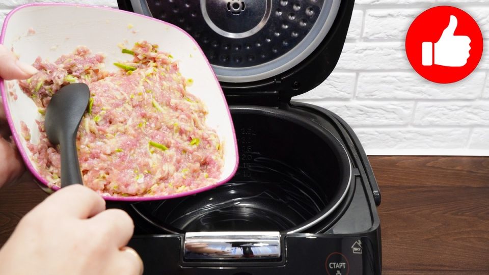 Нежная запеканка из фарша и кабачков: идеальный завтрак в мультиварке